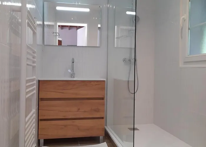 Domaine De L'ermitage *