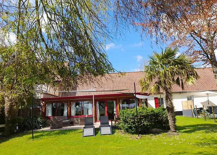 Domaine De L'ermitage Hébergement de vacances *