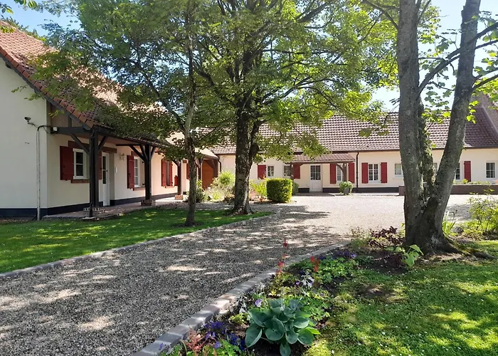 Hébergement de vacances Domaine De L'ermitage *