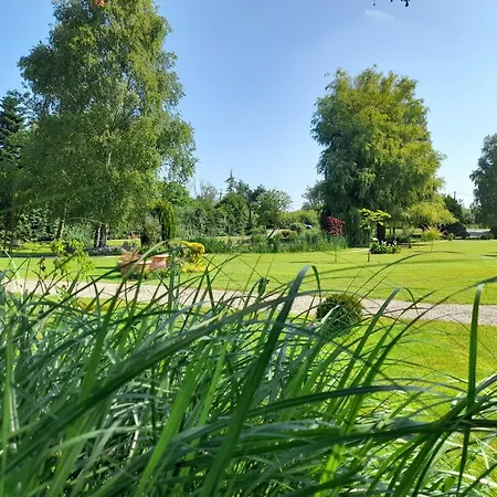 Domaine De L'ermitage Hébergement de vacances